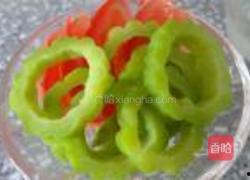 酒店冰镇凉瓜怎么吃的视频,酒店冰镇凉瓜的简单美味制作方法