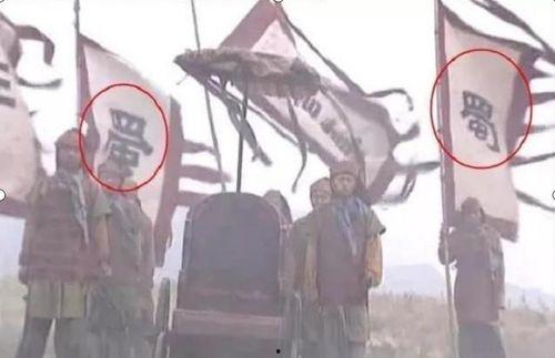 路人遇险吃瓜视频,路人遇险，吃瓜群众现场直播