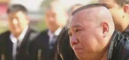 南宁朝阳吃瓜事件始末视频,一场网络热议的始末揭秘