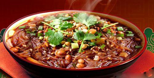 吃小瓜配酸辣粉视频大全,美味视频大盘点！